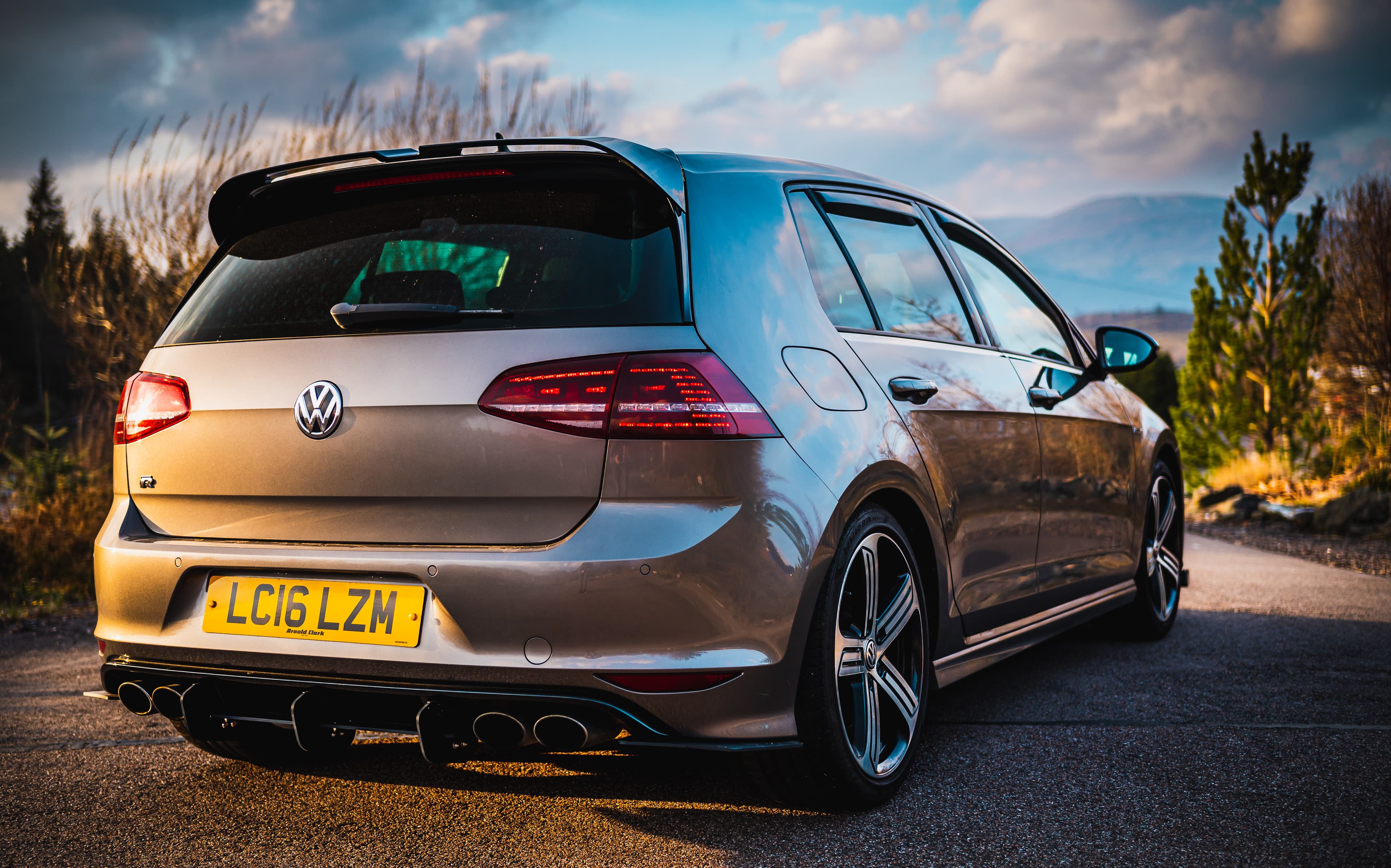 Silver Storm — frame 4